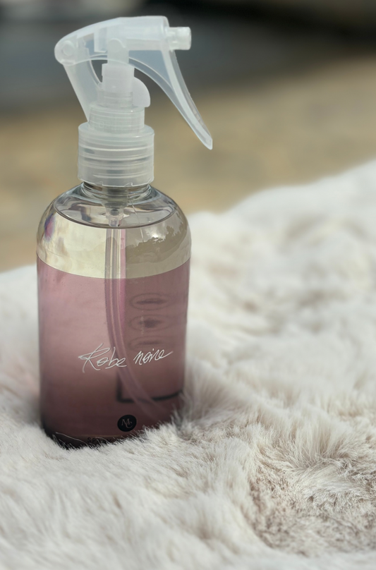 Spray d’intérieur « robe noire »